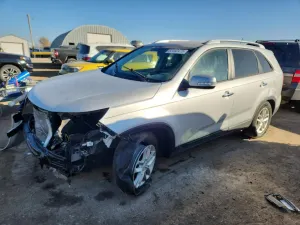 Kia Sorento LX 2.4L 4 2014