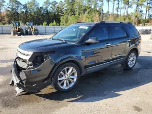 Ford Explorer XLT 3.5L 6 2013