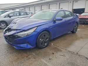 Hyundai Elantra SEL 2.0L 4 2021