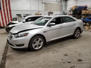 Ford Taurus SEL 3.5L 6 2016
