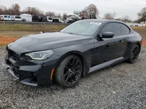 BMW M2 3.0L 6 2024