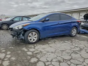 Hyundai Elantra SE 1.8L 4 2016