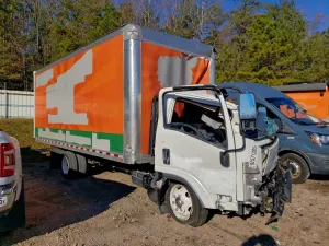 Isuzu NPR 6.6L 8 2023