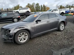 Chrysler 300 LIMITED 3.6L 6 2016