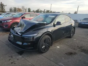 Tesla Model Y 2026