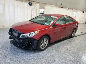 Hyundai Sonata SE 2.4L 4 2015
