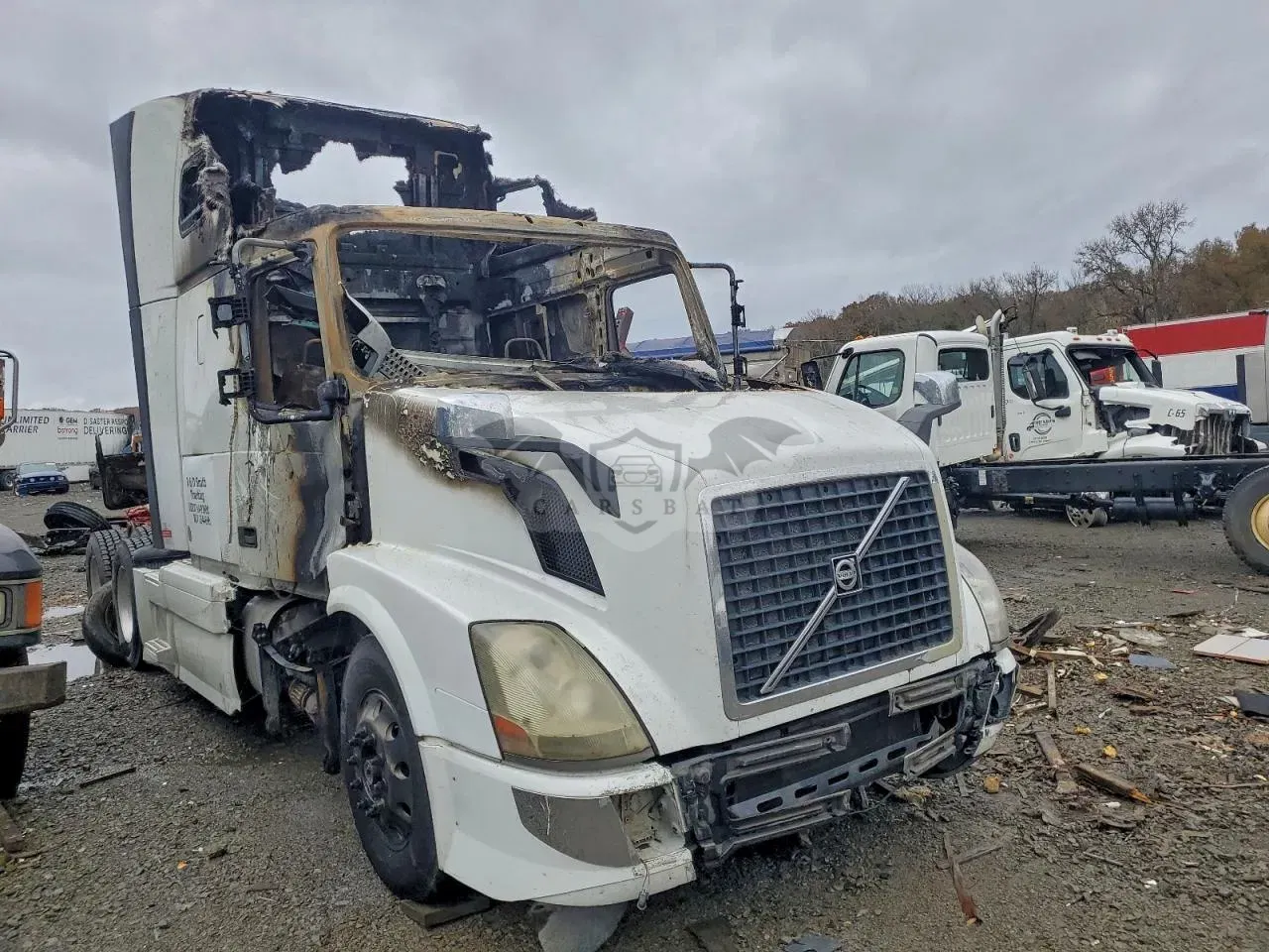 Volvo VN 12.8L 6 2016