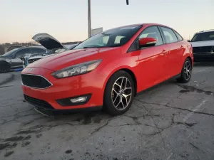Ford Focus SEL 2.0L 4 2017
