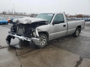 Chevrolet Silverado 1500 C1500 4.3L 6 2006