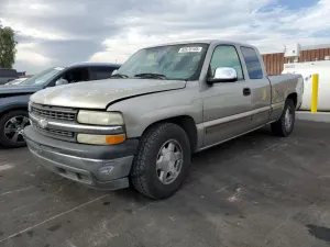 Chevrolet Silverado 1500 C1500 4.8L 8 2002