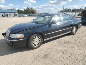 Lincoln Town Car ULTIMATE 4.6L 8 2004