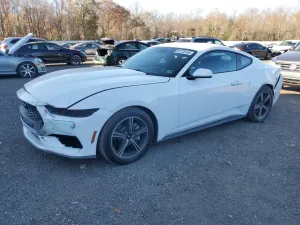 Ford Mustang 2.3L 4 2025