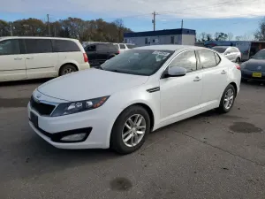 Kia Optima LX 2.4L 4 2013