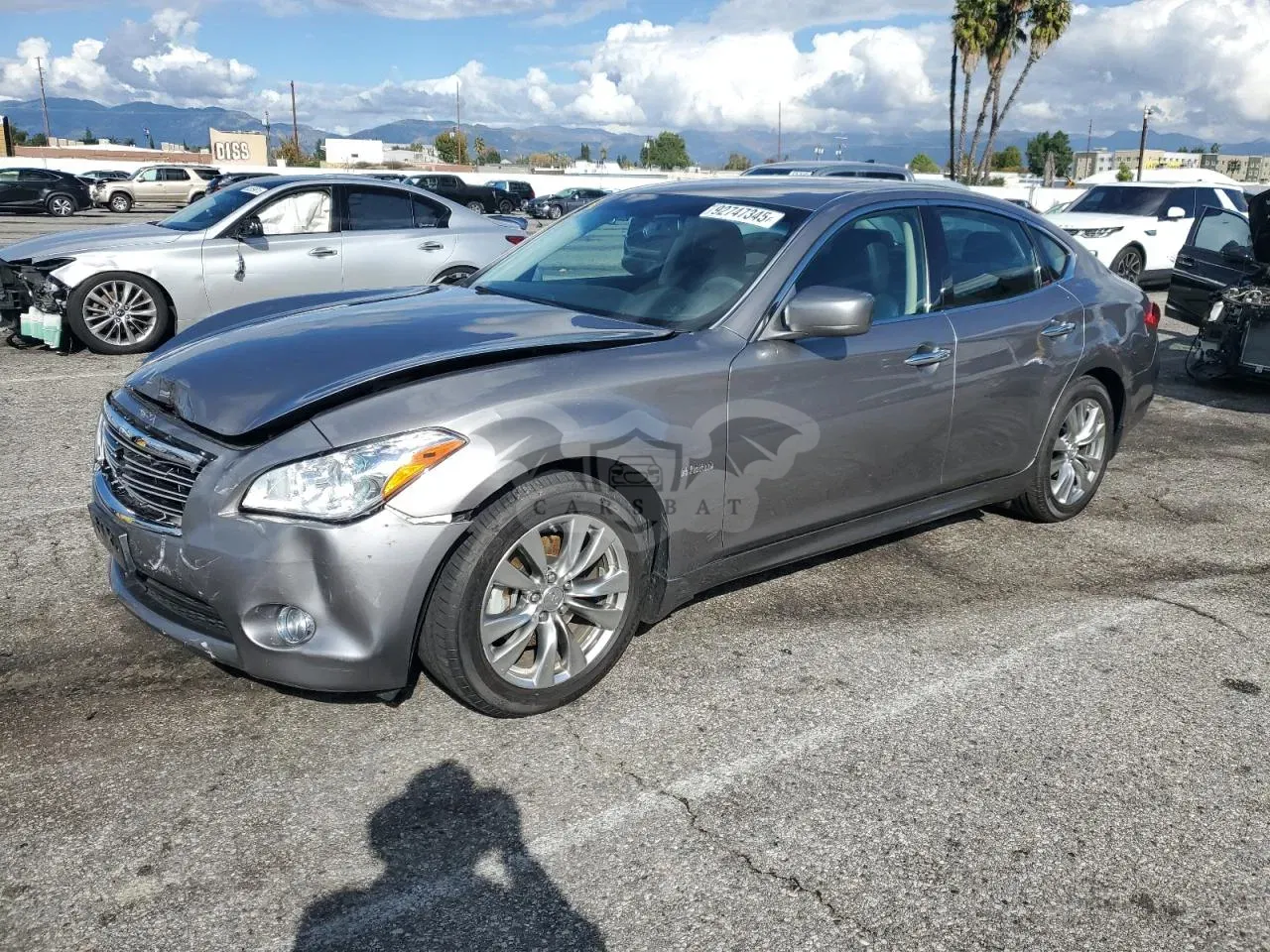 Infiniti M35 3.5L 6 2012