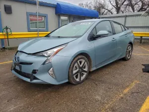 Toyota Prius 1.8L 4 2016
