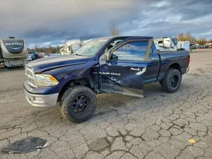 Dodge RAM SLT 5.7L 8 2012