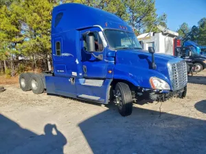 Freightliner Cascadia 14.8L 6 2017