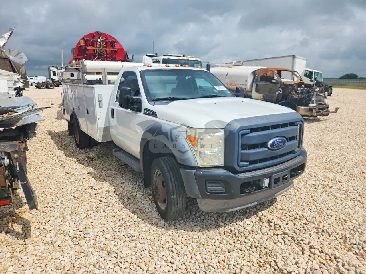 Ford F-450 6.8L 10 2013