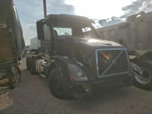 Volvo VN VNL 12.8L 6 2014