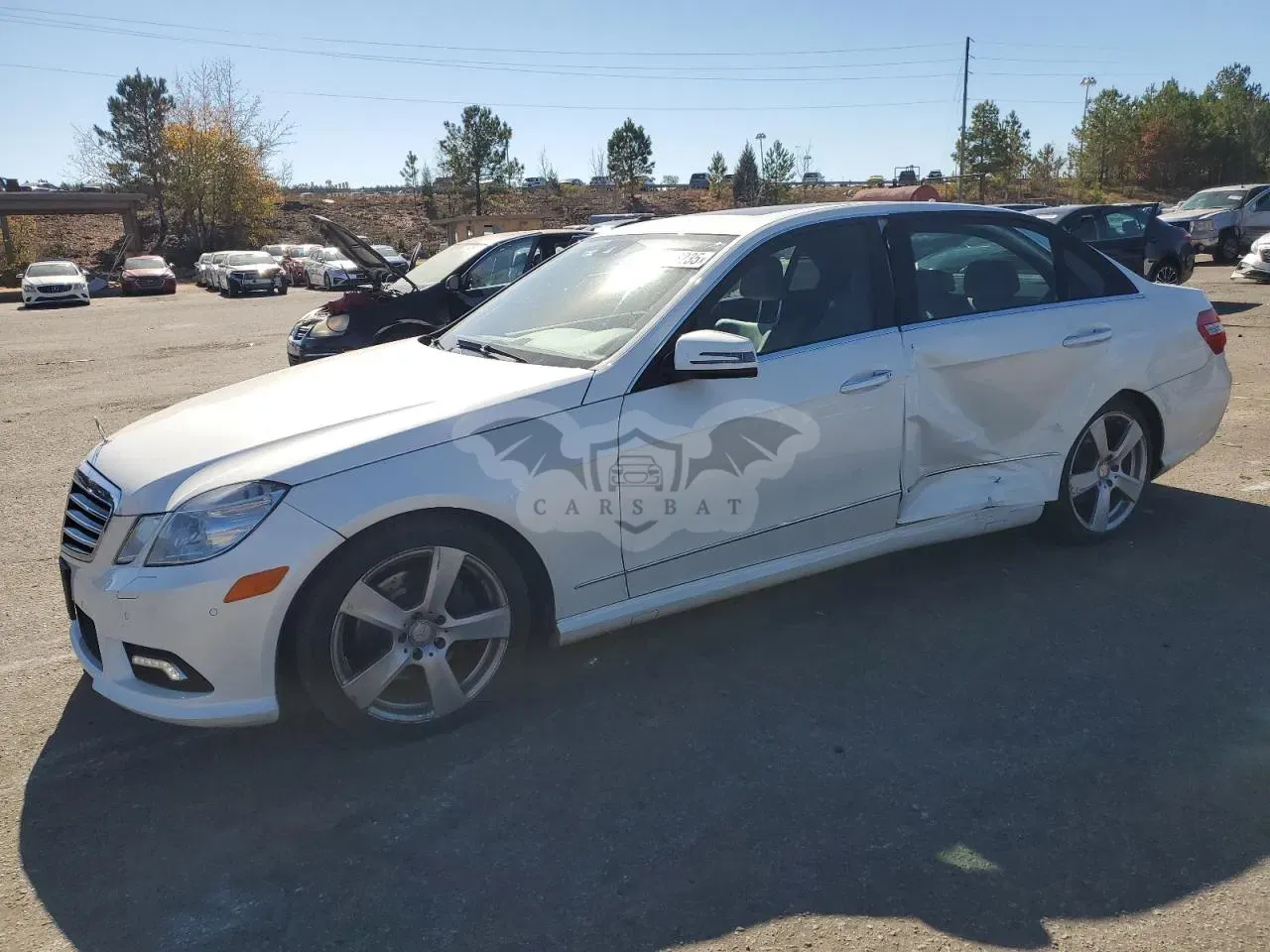 Mercedes-Benz E 350 4MATIC 3.5L 6 2011