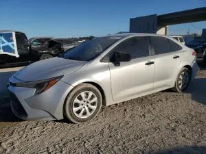 Toyota Corolla LE 1.8L 4 2020
