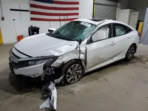 Honda Civic EX 2.0L 4 2017