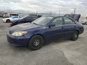 Toyota Camry LE 3.0L 6 2004