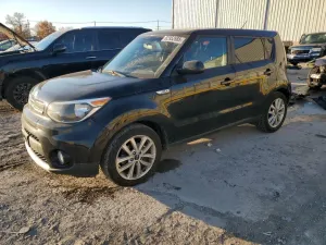 Kia Soul + 2.0L 4 2017