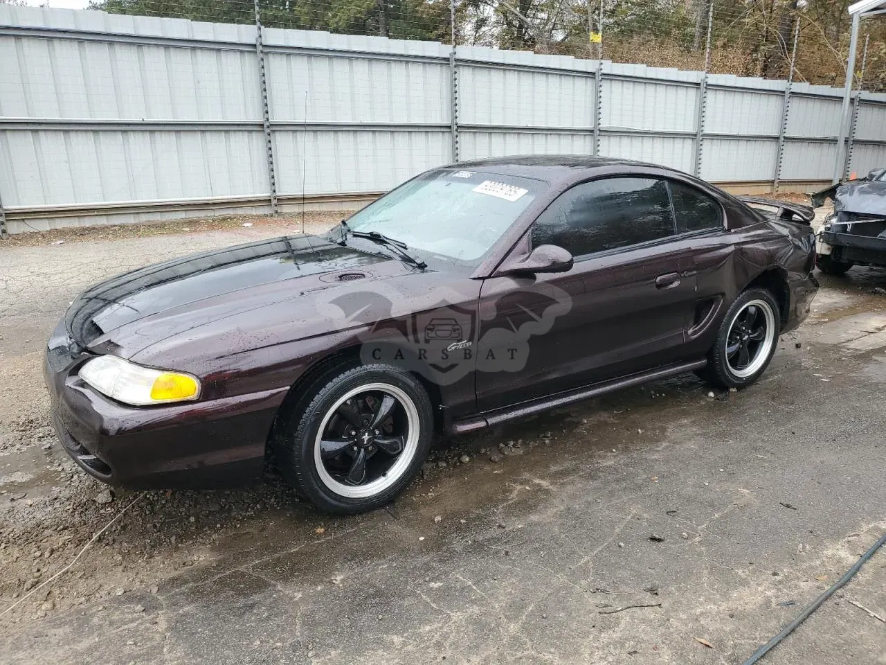 Ford Mustang GT 4.6L 8 1996