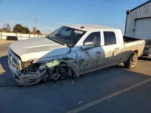 RAM 2500 LONGHORN 6.7L 6 2014