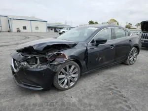 Mazda 6 TOURING 2.5L 4 2020