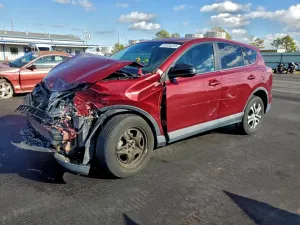 Toyota Rav4 LE 2.5L 4 2018