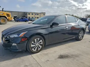 Nissan Altima S 2.5L 4 2019