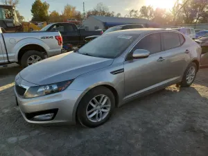 Kia Optima LX 2.4L 4 2013