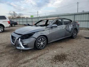 Nissan Altima 2.5L 4 2020