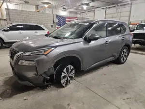 Nissan Rogue SV 2.5L 4 2021