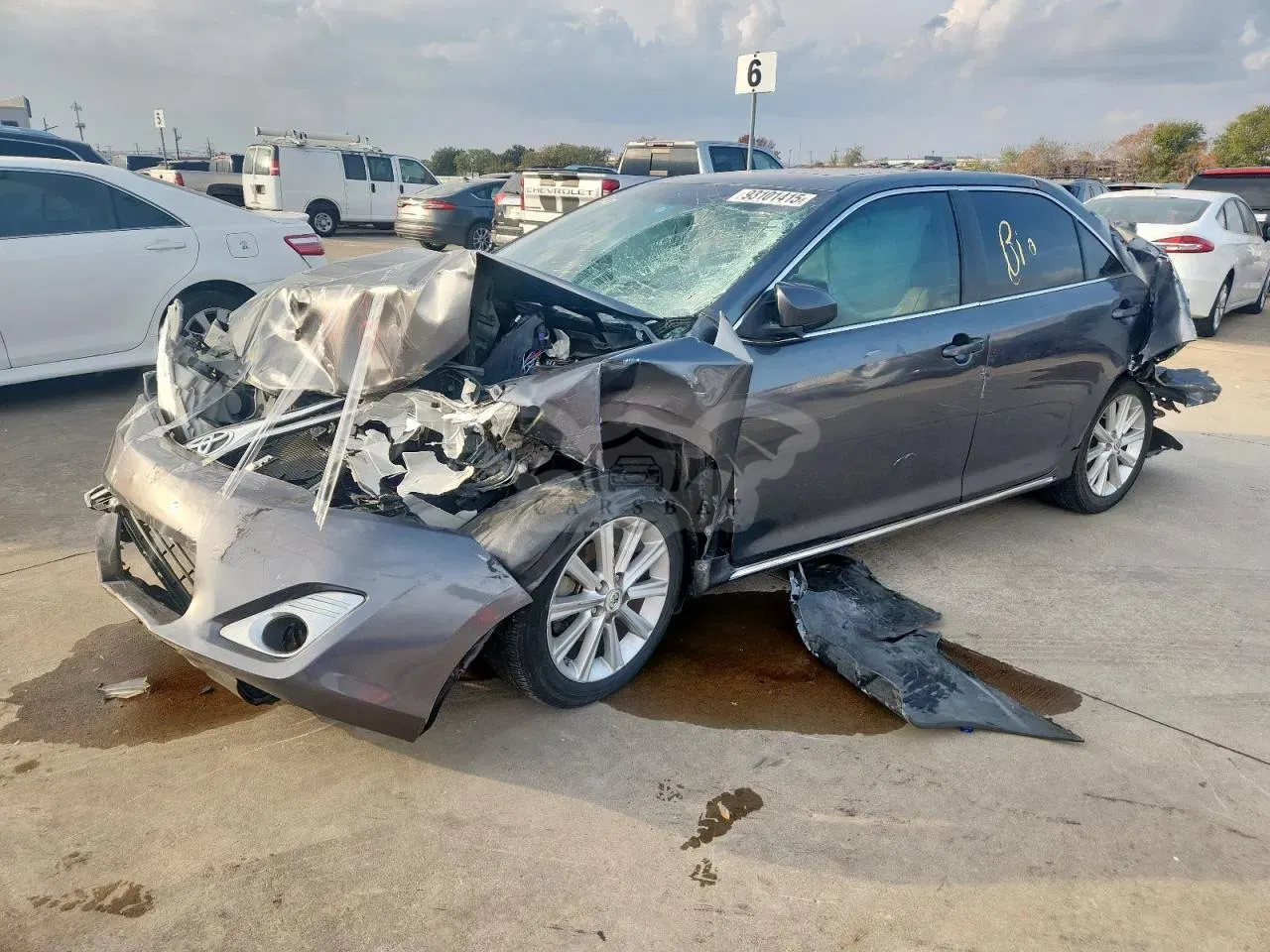 Toyota Camry BASE 2.5L 4 2012