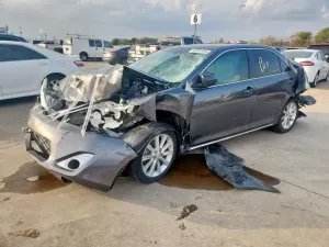 Toyota Camry BASE 2.5L 4 2012