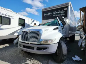International DuraStar / 4000 4300 7.6L 6 2014
