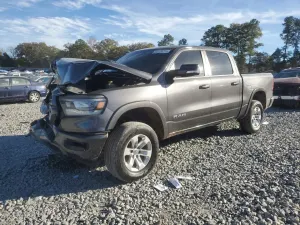 RAM 1500 LARAMIE 5.7L 8 2019