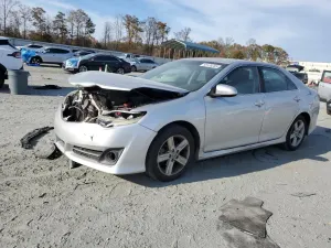 Toyota Camry L 2.5L 4 2013