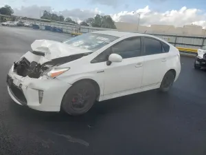 Toyota Prius 1.8L 4 2013