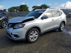 Nissan Rogue S 2.5L 4 2016