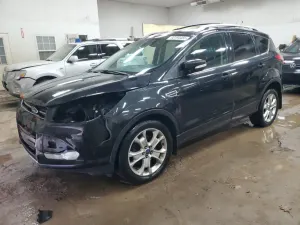Ford Escape TITANIUM 2.0L 4 2014