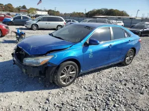 Toyota Camry LE 2.5L 4 2017