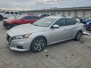 Nissan Altima 2.5L 4 2019