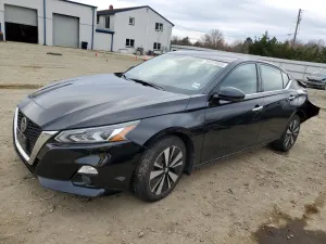 Nissan Altima SL 2.5L 4 2020