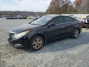 Hyundai Sonata GLS 2.4L 4 2013