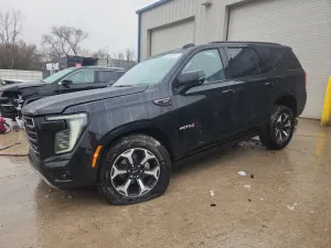GMC Yukon AT4 ULTIMATE 6.2L 8 2025