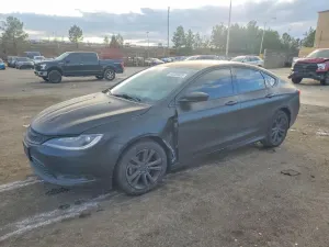 Chrysler 200 LIMITED 2.4L 4 2015